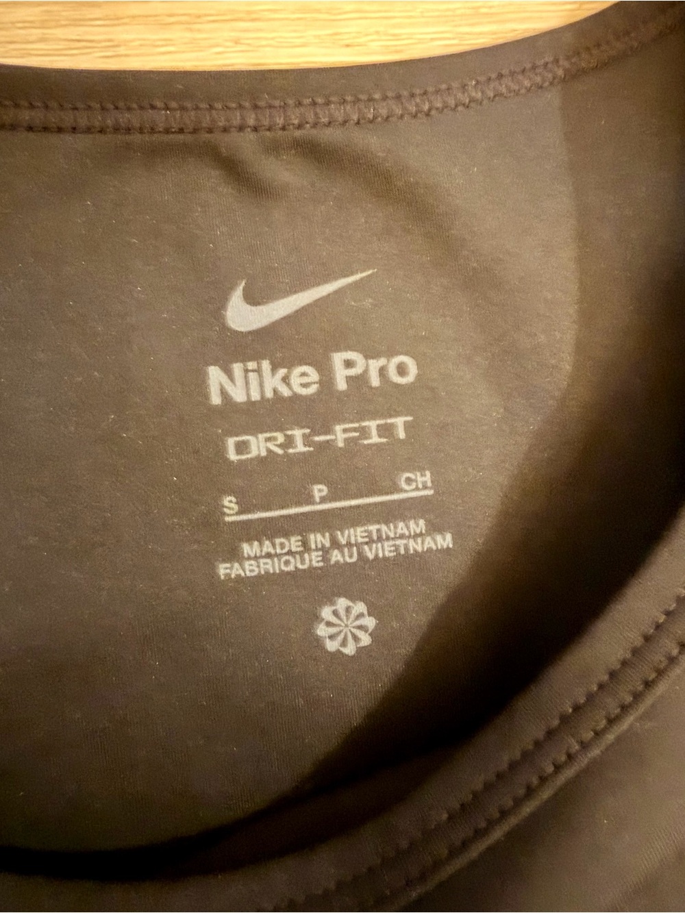 Nike Pro Dri-FIT Cropped Tank - Picture 5 of 5